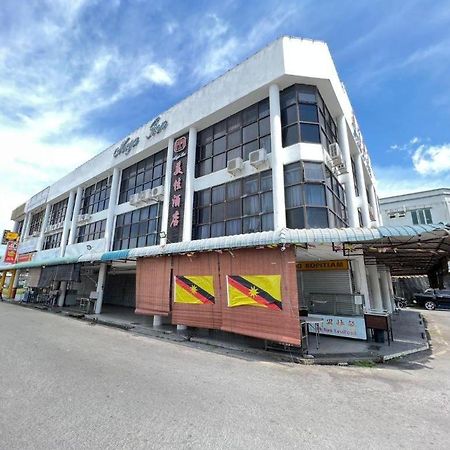 Mega Inn Sri Aman Simanggang 外观 照片